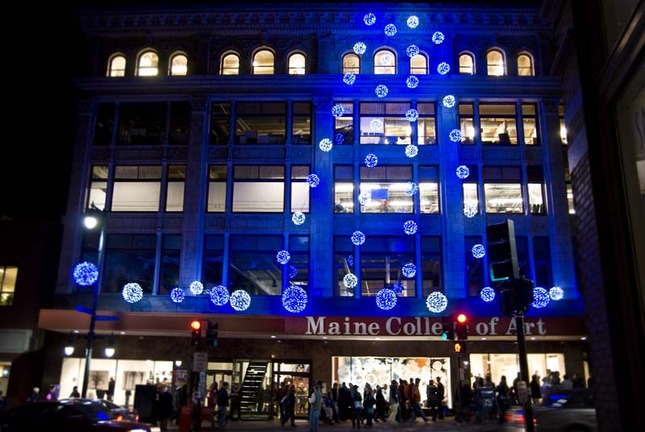 colored lights on porteous